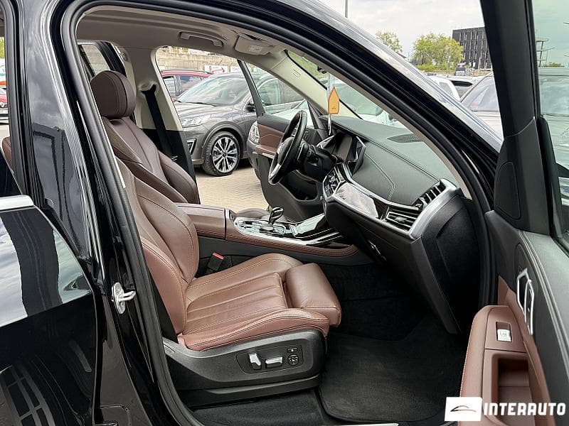 BMW X7 4.0i 2020 — Миниатюра 17