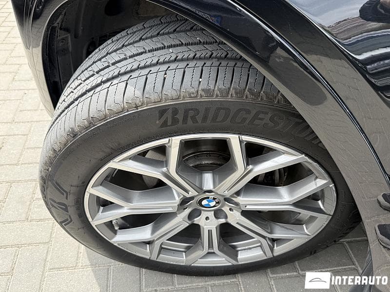 BMW X7 4.0i 2020 — Миниатюра 18