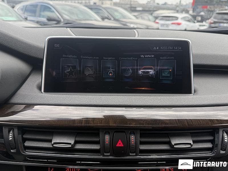 BMW X5 4.0e 2017 — Миниатюра 10