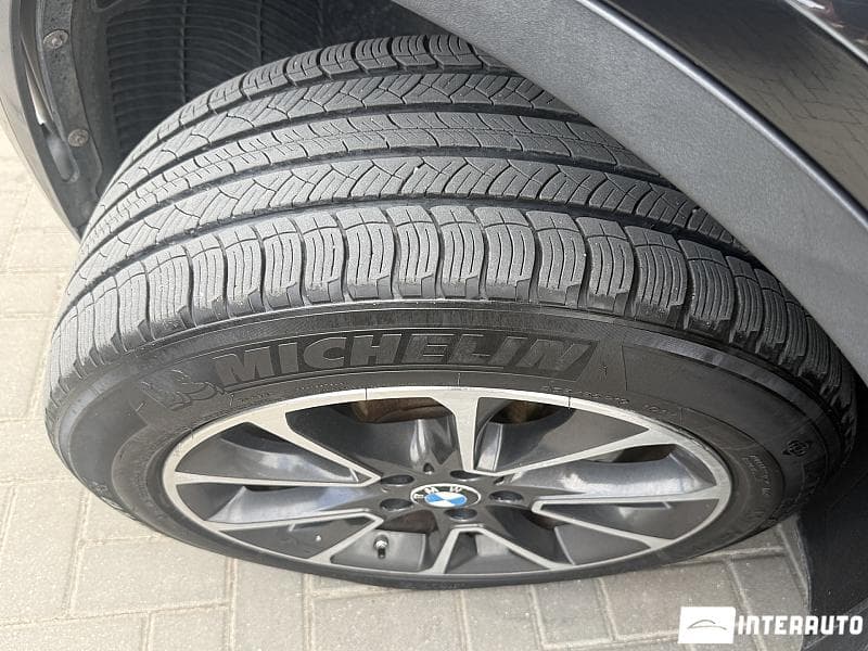 BMW X5 4.0e 2017 — Миниатюра 18