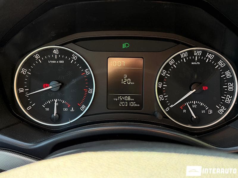 2012 Skoda Octavia — Miniatură 9