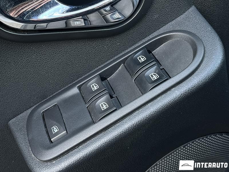 Dacia Duster 2014 — Миниатюра 6