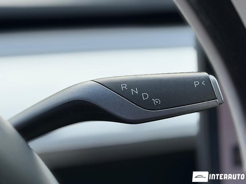 2020 Tesla Model 3 — Miniatură 9