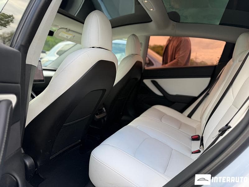 2020 Tesla Model 3 — Miniatură 13