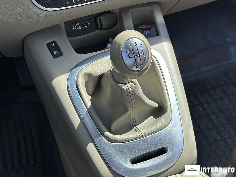 2009 Renault Grand Scenic — Miniatură 11