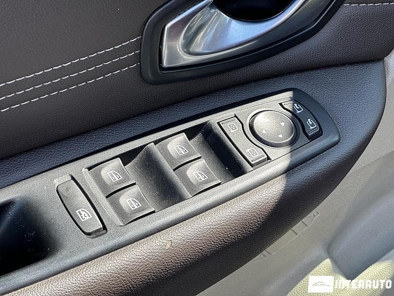 2009 Renault Grand Scenic — Miniatură 18