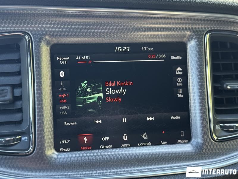 2019 Dodge Challenger — Miniatură 13