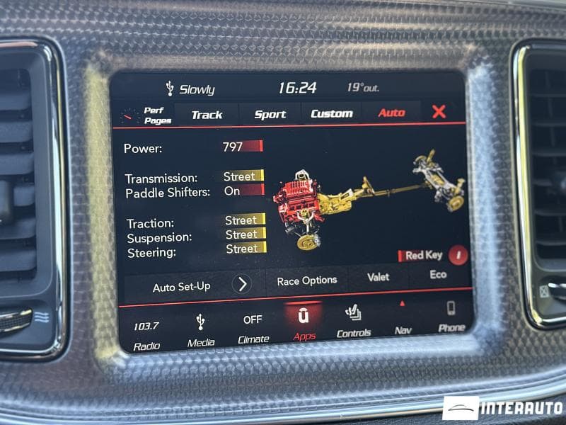 2019 Dodge Challenger — Miniatură 14