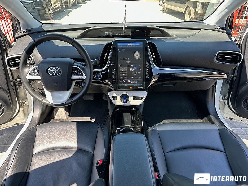 2018 Toyota Prius — Miniatură 10