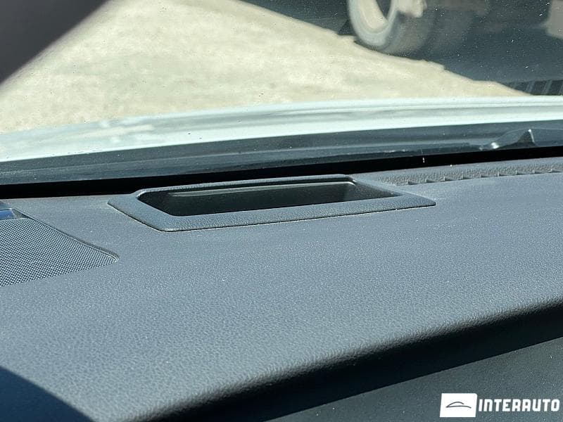 2018 Toyota Prius — Miniatură 12