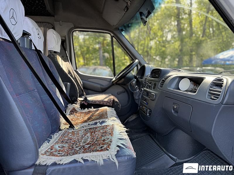 2002 Mercedes Sprinter — Miniatură 18