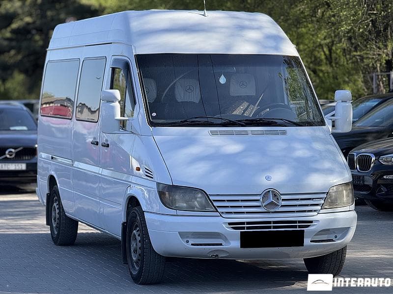 2002 Mercedes Sprinter — Miniatură 3