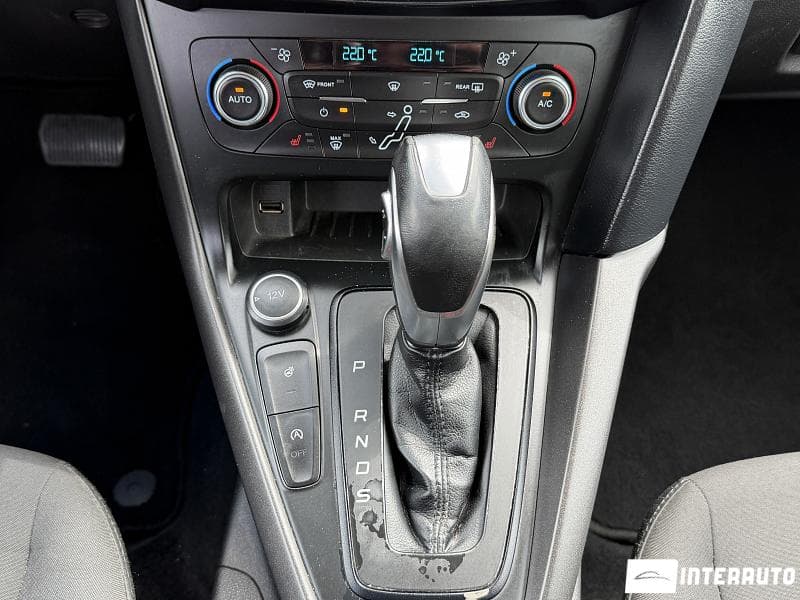 2017 Ford Focus — Miniatură 14
