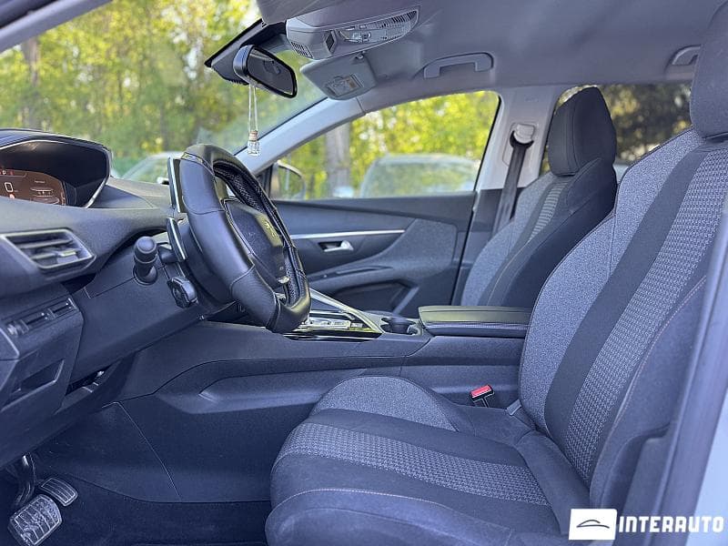 2019 Peugeot 5008 — Miniatură 7