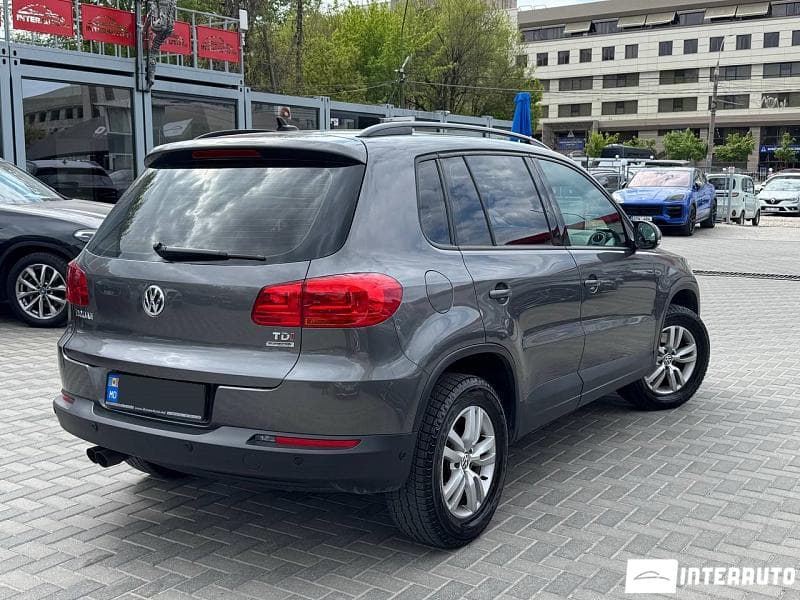 2012 Volkswagen Tiguan — Miniatură 2