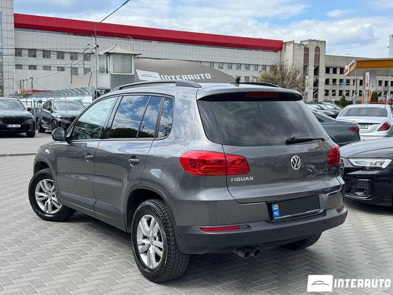 2012 Volkswagen Tiguan — Miniatură 4