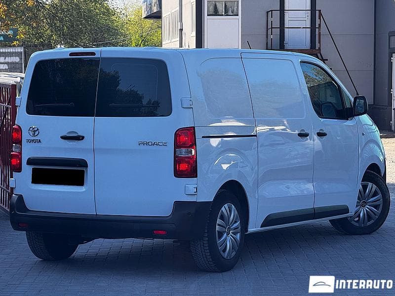 2019 Toyota Proace — Miniatură 2
