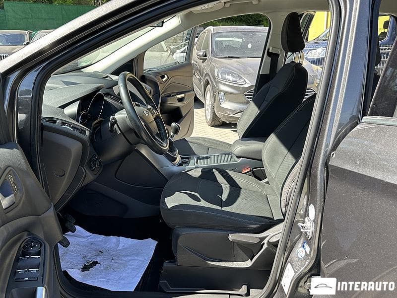 2017 Ford Kuga — Miniatură 5