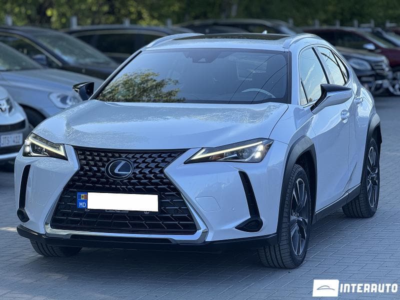 Lexus UX 250h