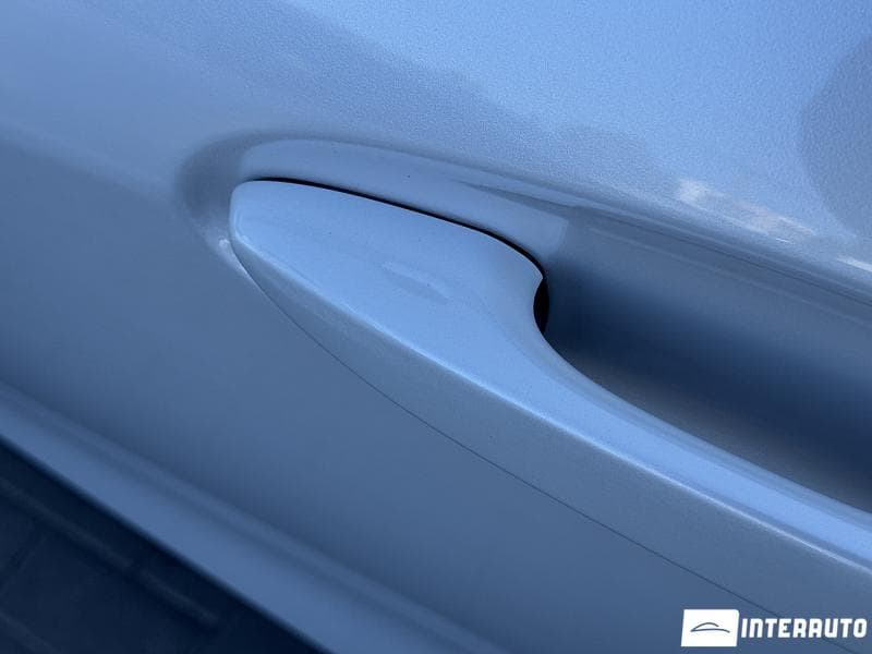 2020 Lexus UX 250h — Miniatură 21