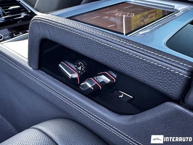 2016 BMW 740e — Miniatură 17