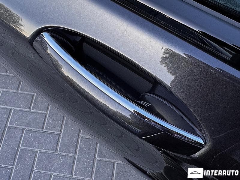 2016 BMW 740e — Miniatură 24