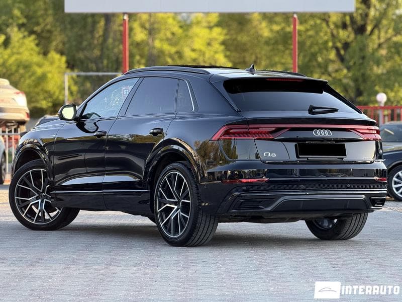 2019 Audi Q8 — Miniatură 3