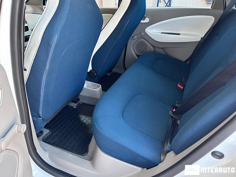 2014 Renault ZOE — Miniatură 15