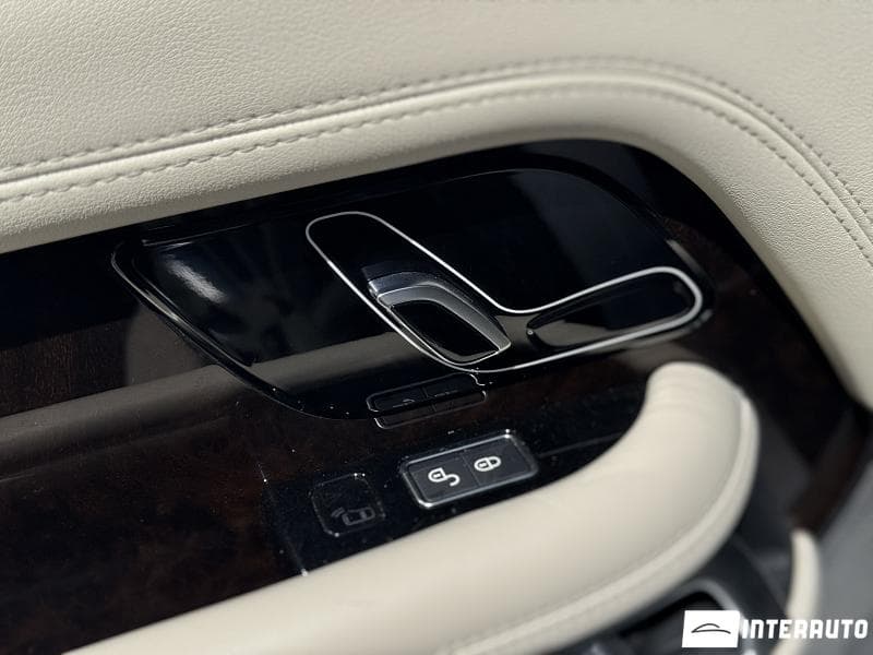 2020 Land Rover Range Rover Vogue — Miniatură 17