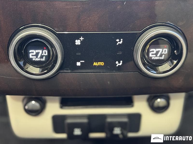 2020 Land Rover Range Rover Vogue — Miniatură 18