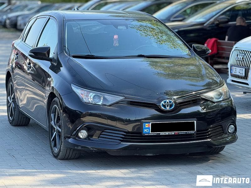 Toyota Auris 2018 — Миниатюра 3