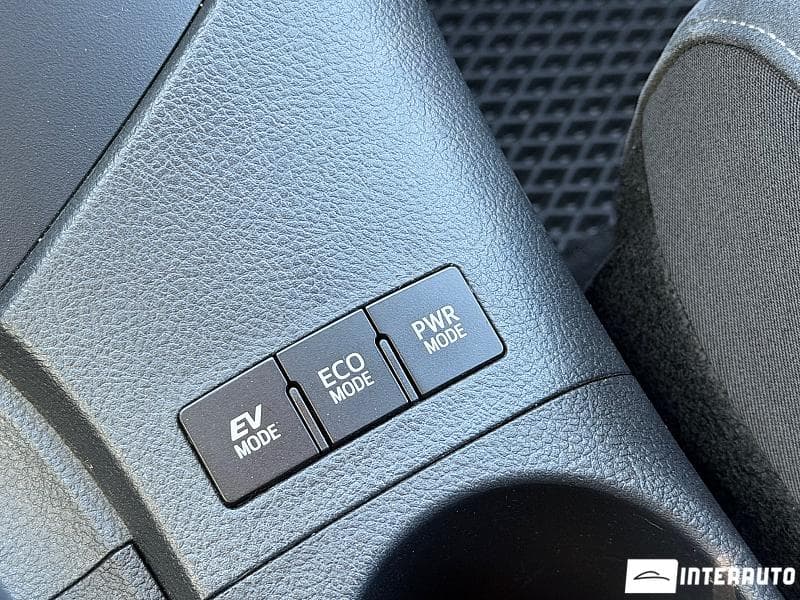 Toyota Auris 2018 — Миниатюра 13