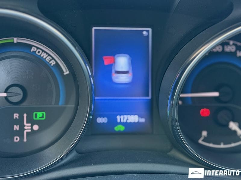 Toyota Auris 2018 — Миниатюра 9