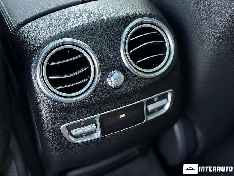 2016 Mercedes GLC 250d — Miniatură 18