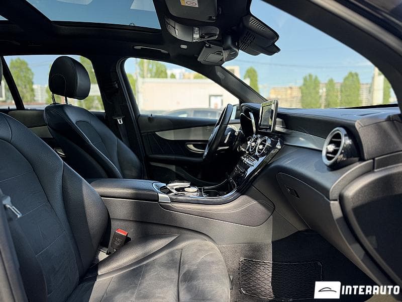 2016 Mercedes GLC 250d — Miniatură 20