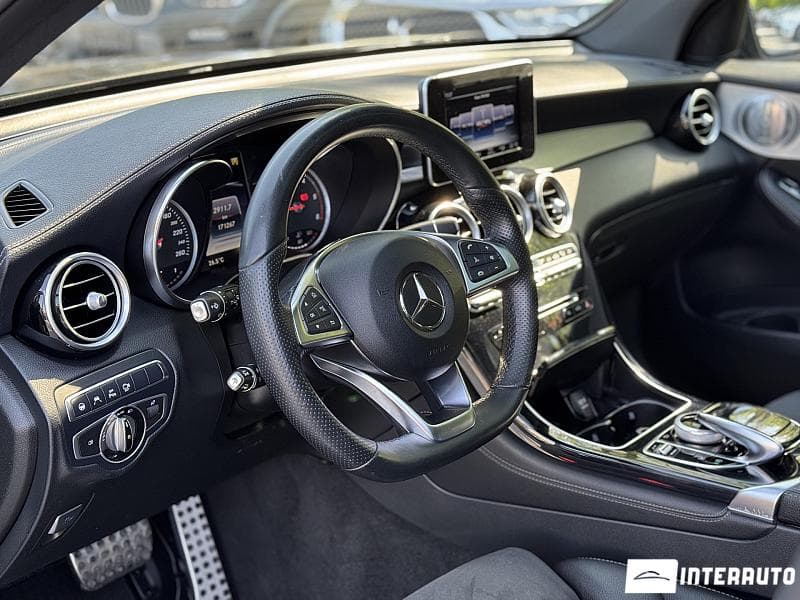 2016 Mercedes GLC 250d — Miniatură 9