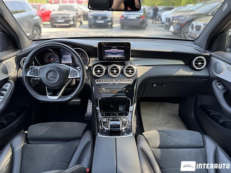 2016 Mercedes GLC 250d — Miniatură 16