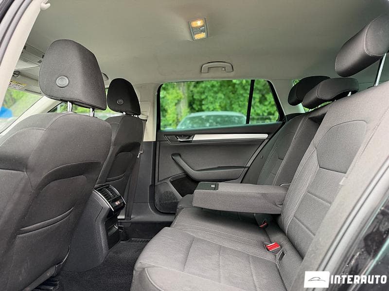 2015 Skoda Superb — Miniatură 14
