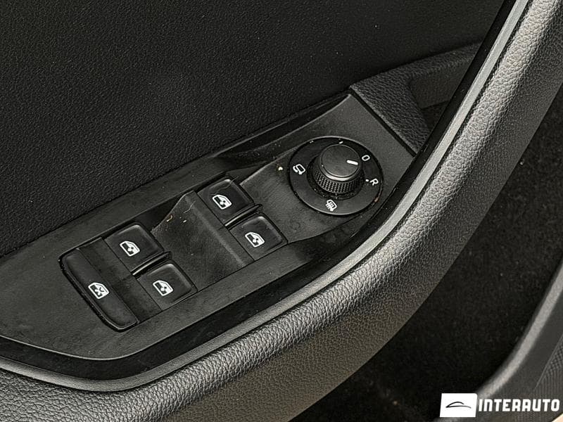 2015 Skoda Superb — Miniatură 5