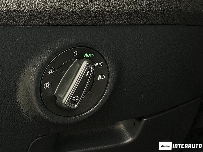 2015 Skoda Superb — Miniatură 6