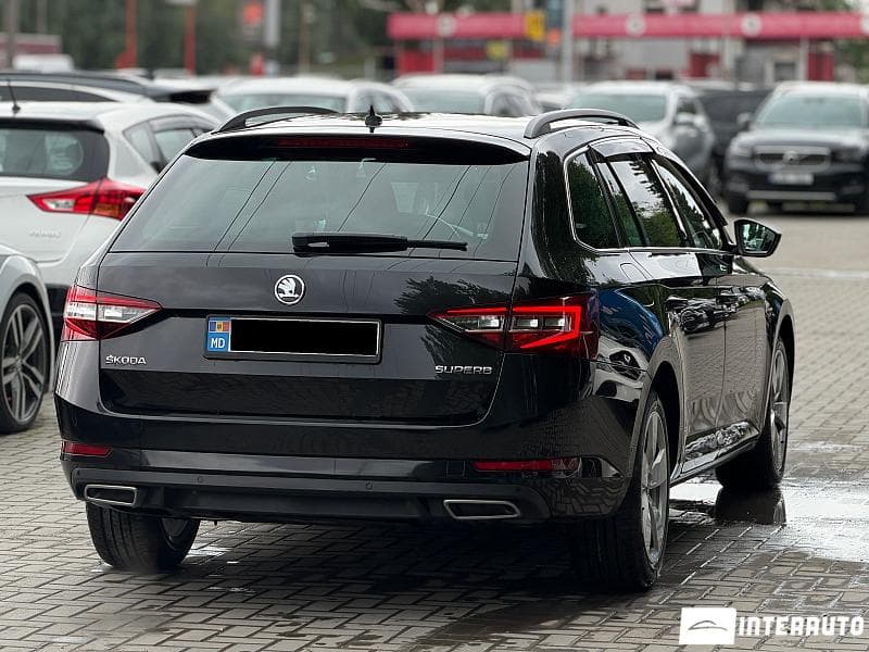 2015 Skoda Superb — Miniatură 2