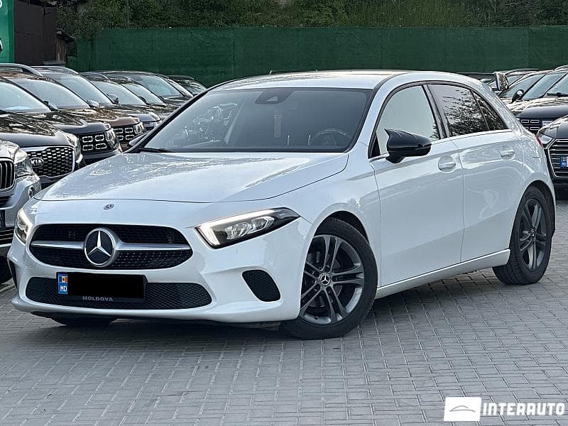 2018 Mercedes A 180 — Miniatură 2