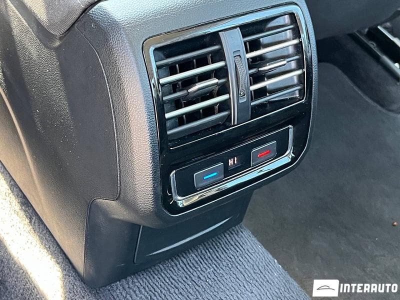 2017 Volkswagen Passat — Miniatură 18