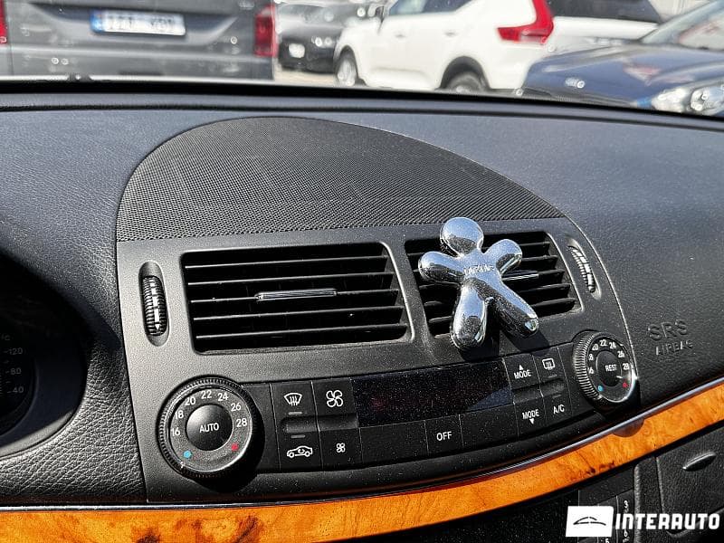 2007 Mercedes E 200 — Miniatură 10
