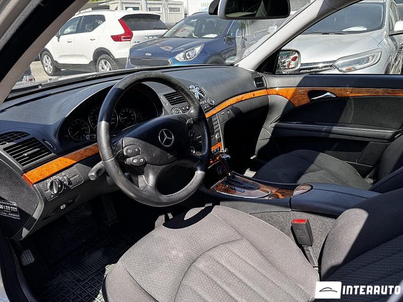 2007 Mercedes E 200 — Miniatură 8