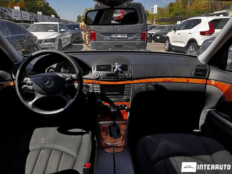 2007 Mercedes E 200 — Miniatură 7