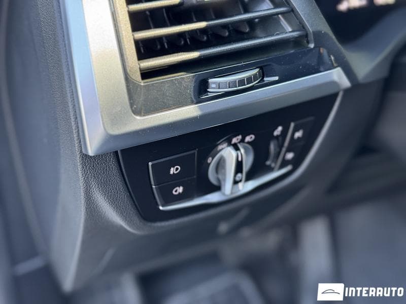 2020 BMW X3 3.0e — Miniatură 8