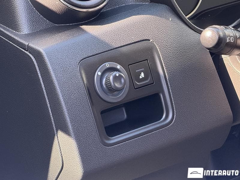 2018 Dacia Duster — Miniatură 10