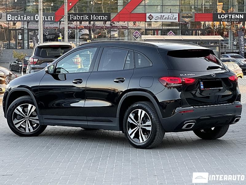 2022 Mercedes GLA 250 — Miniatură 4
