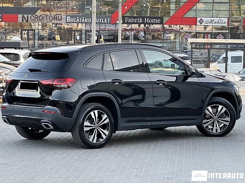 2022 Mercedes GLA 250 — Miniatură 3